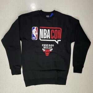 NWT NBA CON Unisex Small Chicago Bulls Sweatshirt in Black